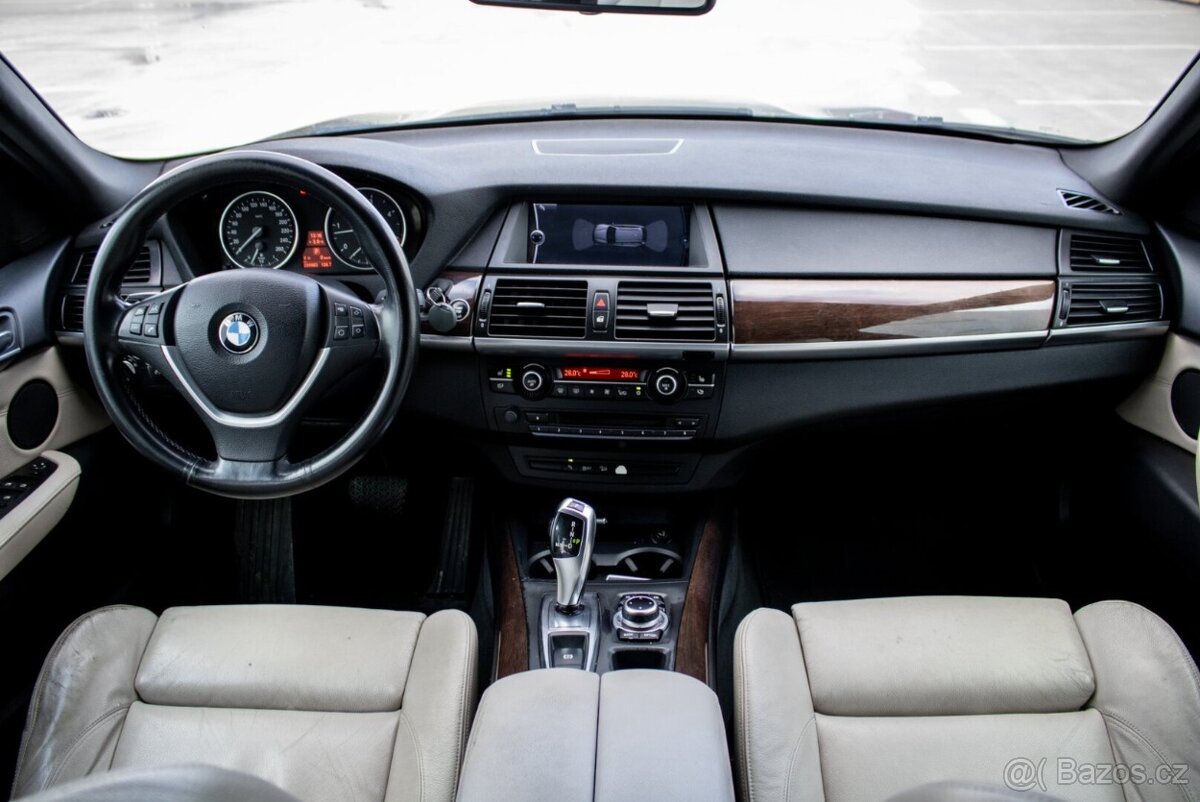 BMW X5 e70 30d Xdrive 2012 - SK auto - 2.majiteľ - NEBÚRANÉ - 12