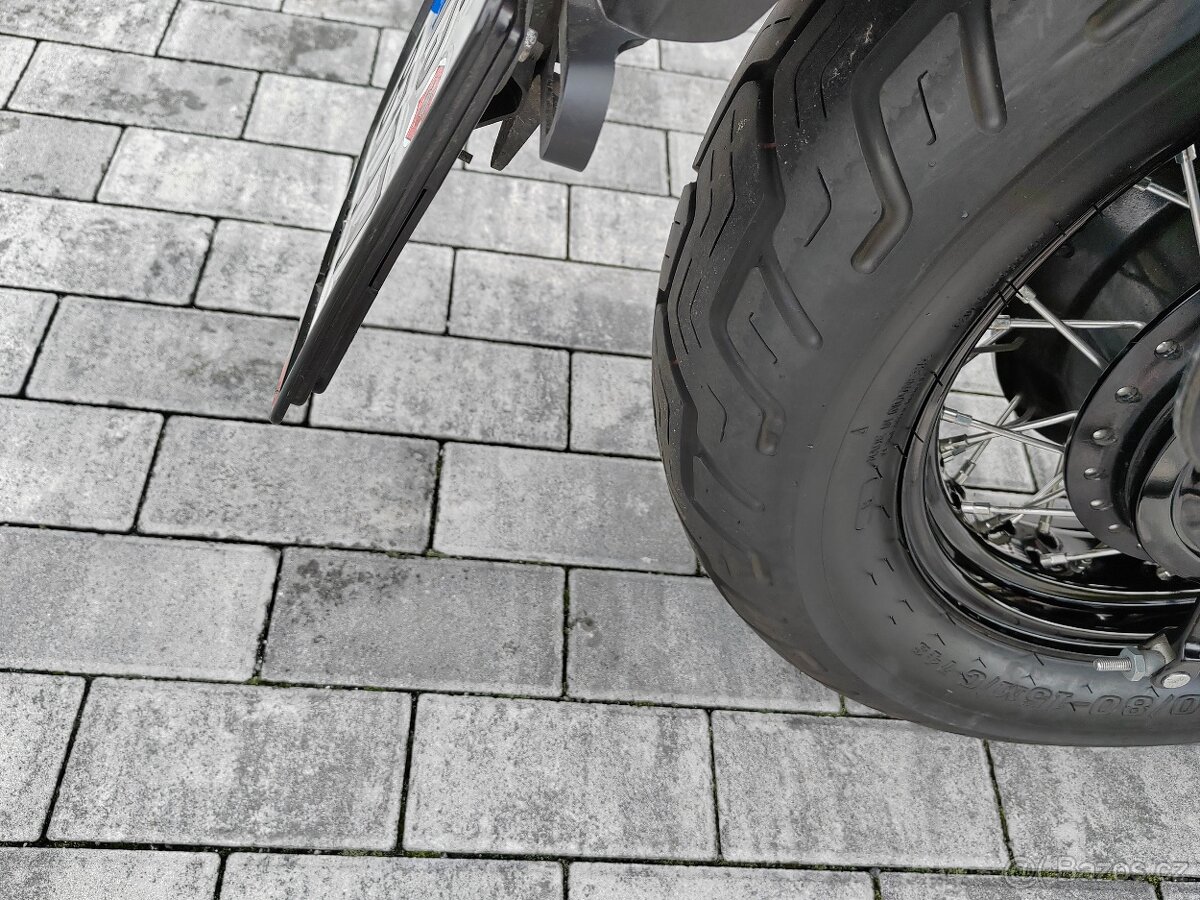 Honda vt 750 Shadow - 12