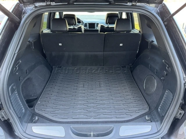 Jeep Grand Cherokee 3,0CRD Trailhawk - 12