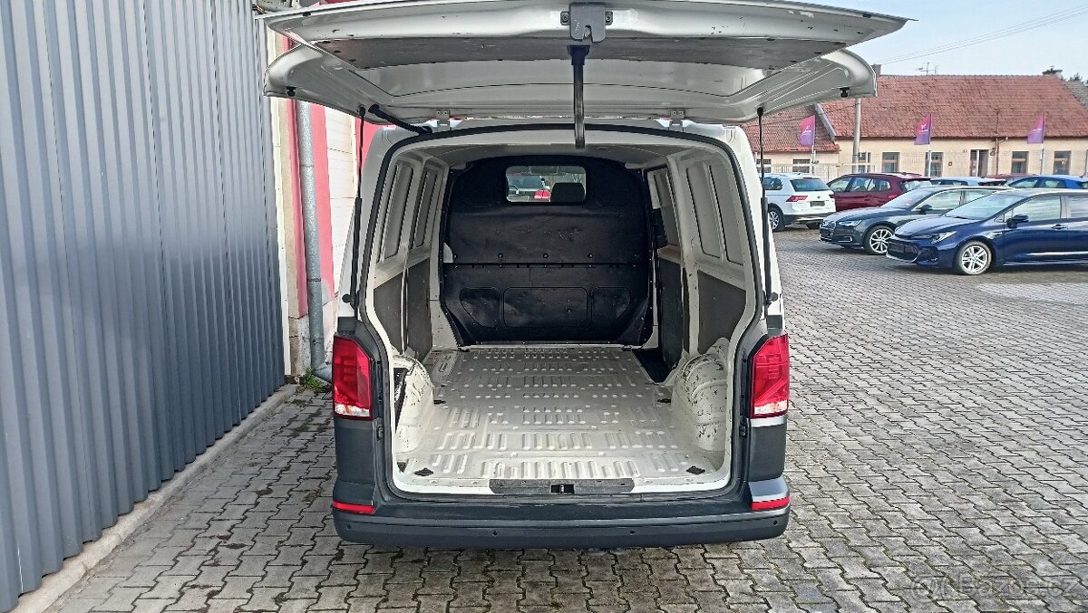 VW Transporter T6.1 LONG 110KW, DPH,senzory, pěkný - 12