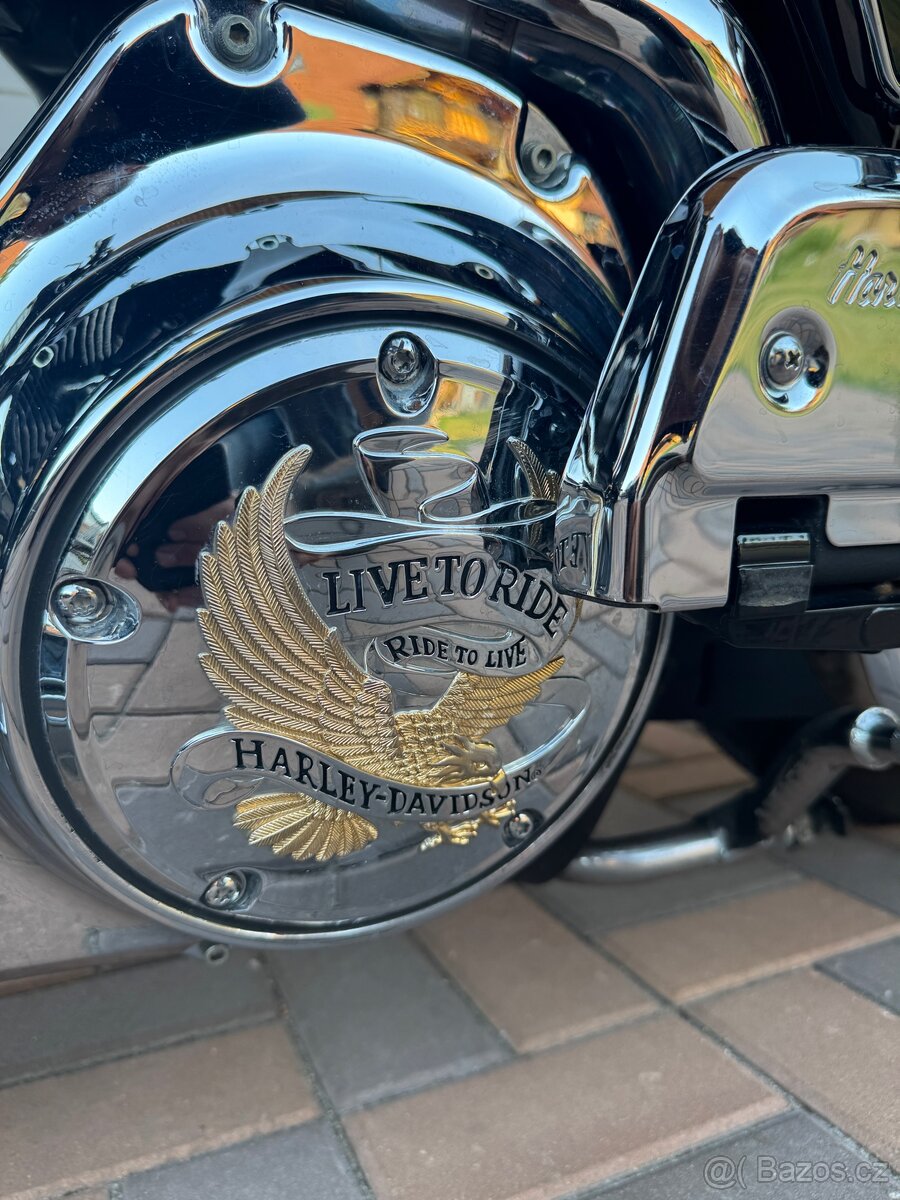 Harley Davidson Electra Glide Ultra - 12