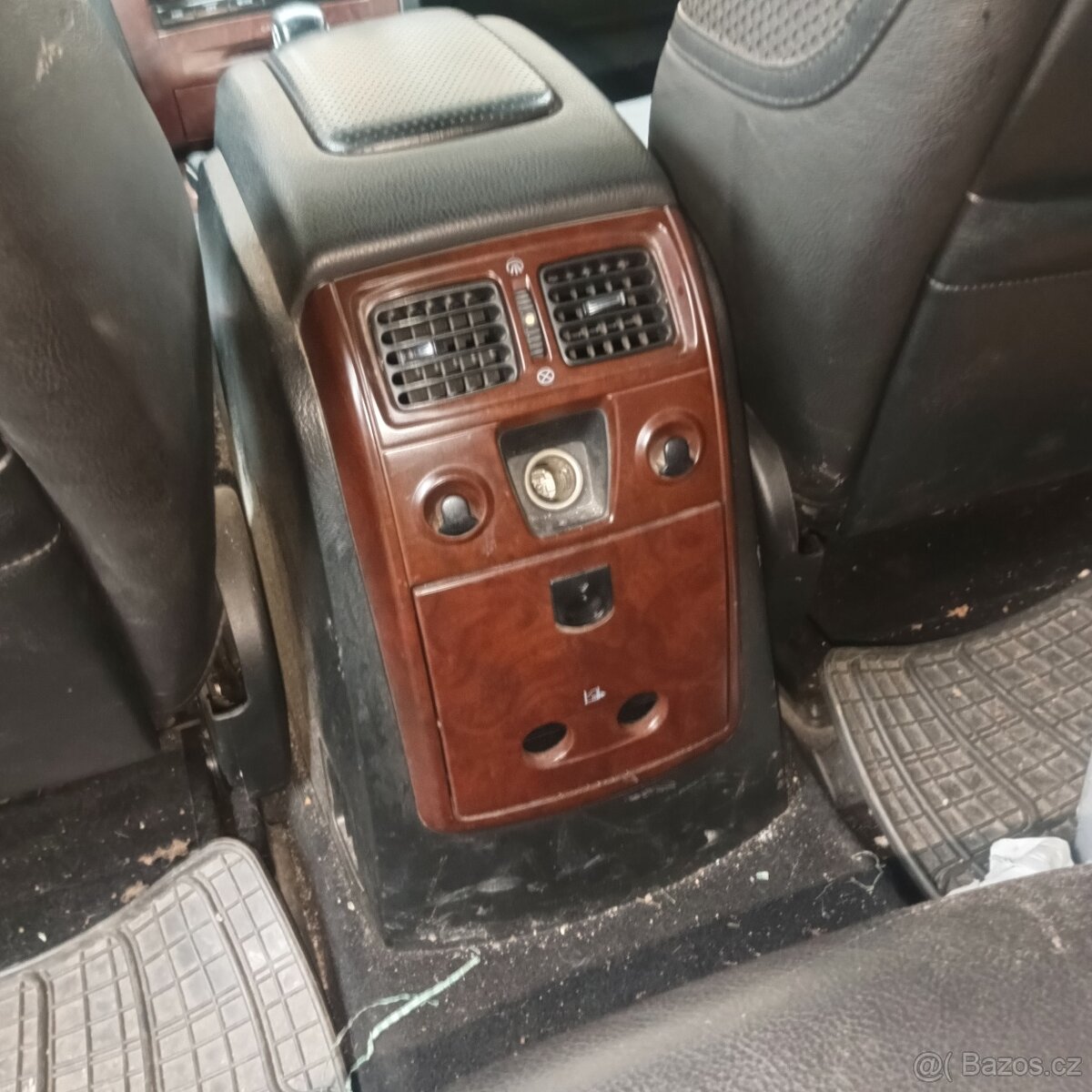 Ssangyong Rexton 2.7 Xdi , tažné na 3,5t - 12