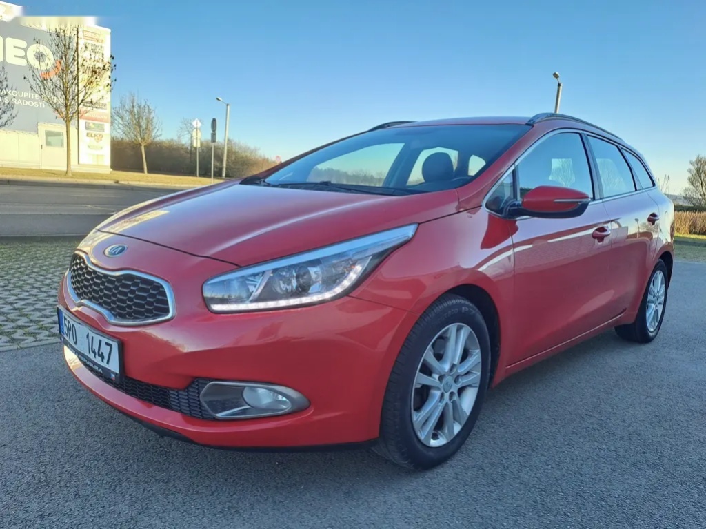 Kia Cee´d, 1.6CRDI 94KW ČR 2.MAJ DPH - 12