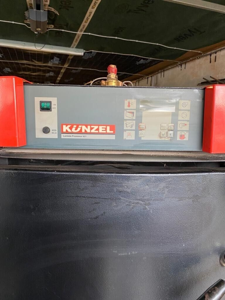 ŠPIČKOVĚ zachovalý zplyňovač dřeva Künzel 40 kW s vyrovnávac - 12