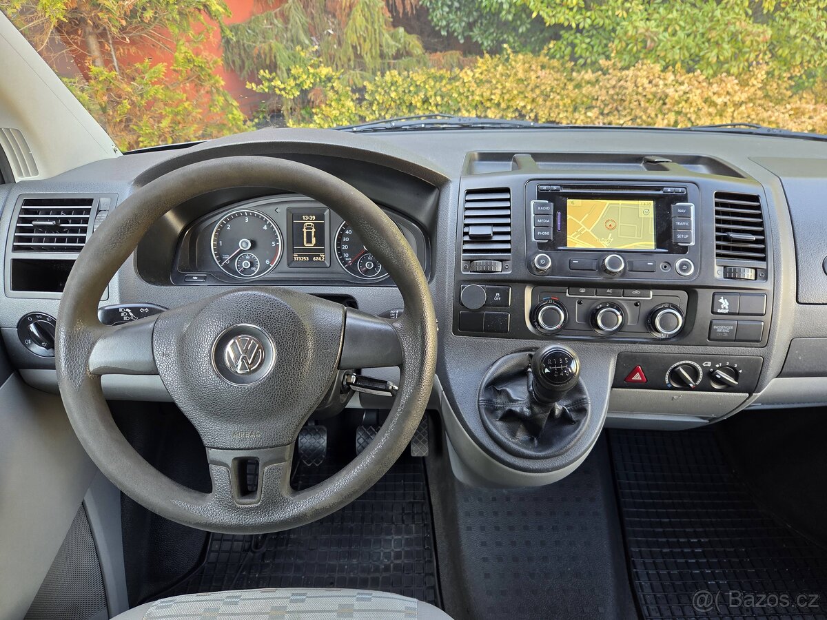T5 Transporter 2.0 TDI 103kW,LONG,9míst,tažné,webasto,navi - 12