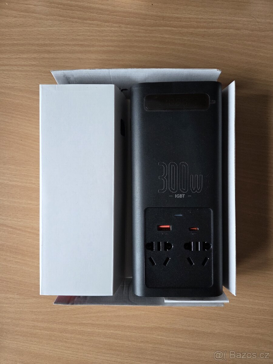 Nový autoinverter Baseus, 300W - 12