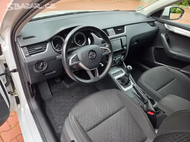 Octavia 1.4TSI 110kW,Edition,2015,xenon,serviska - 12