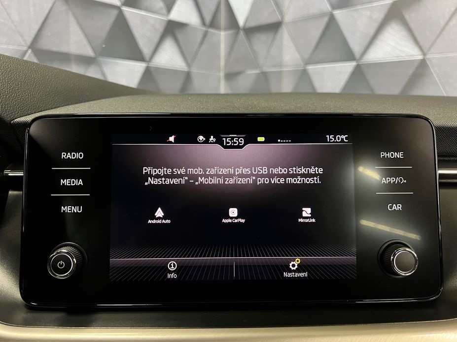 Škoda Kamiq 1.5 TSI M/T STYLE, KEYLESS, KAMERA, DPH - 12