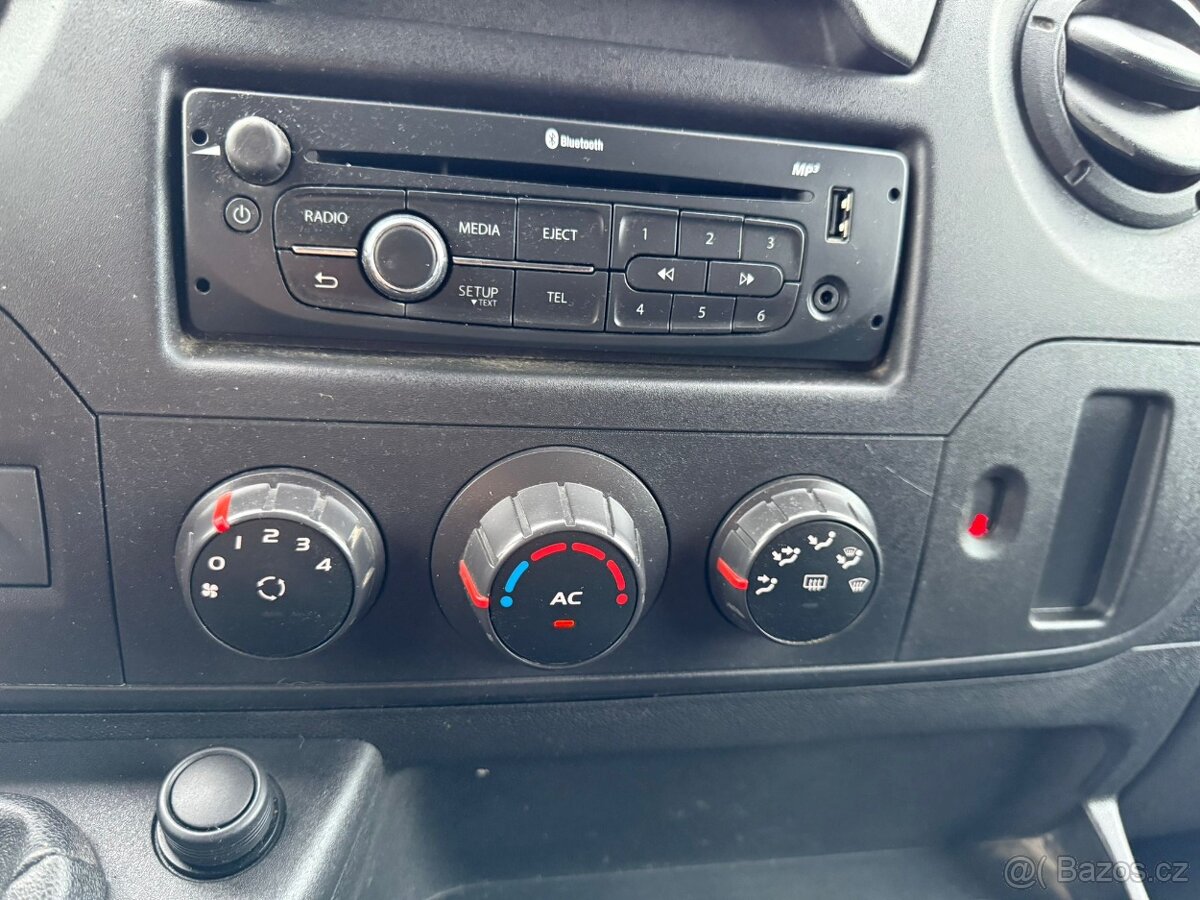 RENAULT MASTER 2.3DCI BEZ ADBLUE L3H2 R.V.2015 TOP STAV - 12