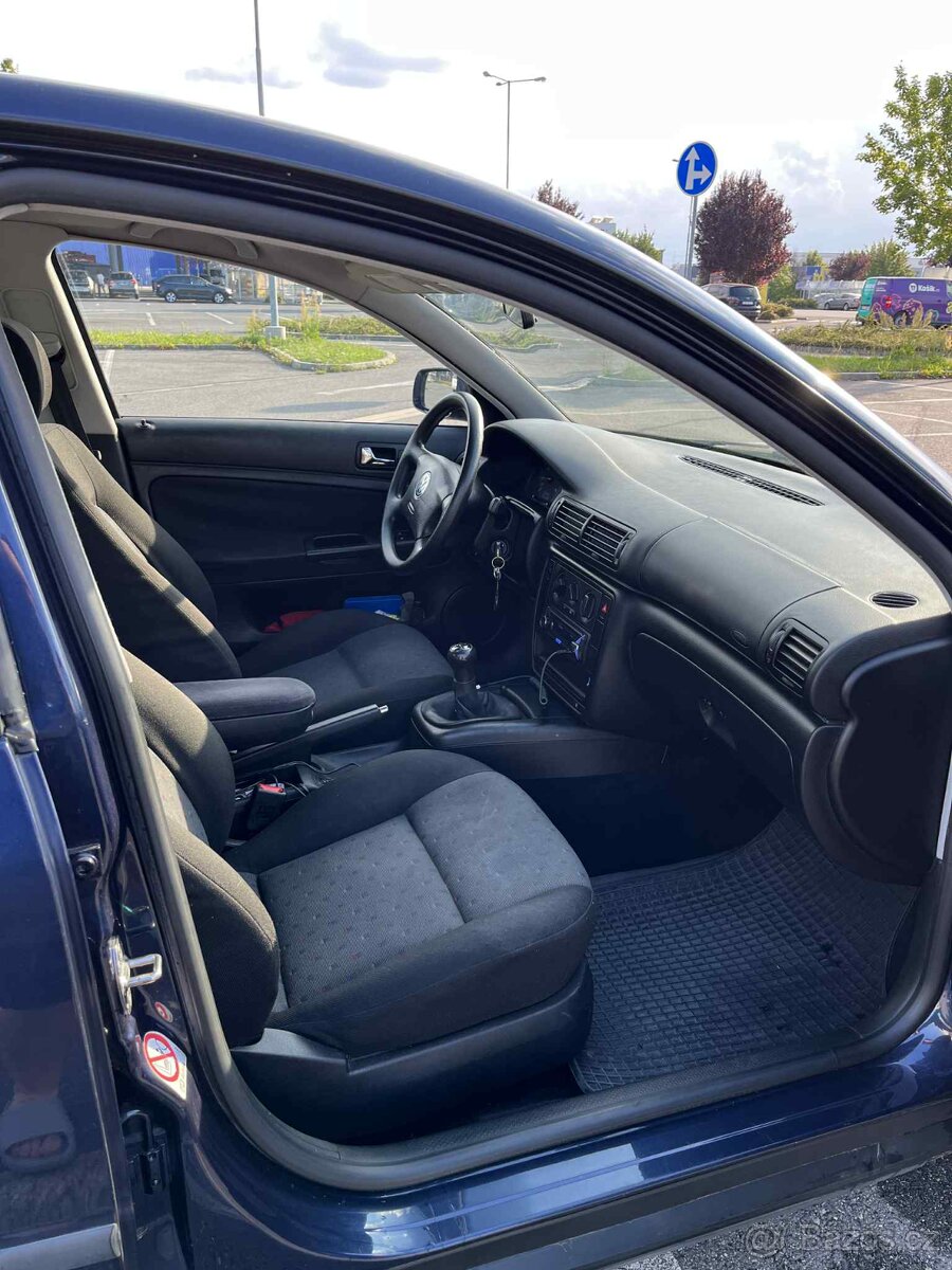 Prodám VW Passat 1.6 - 12