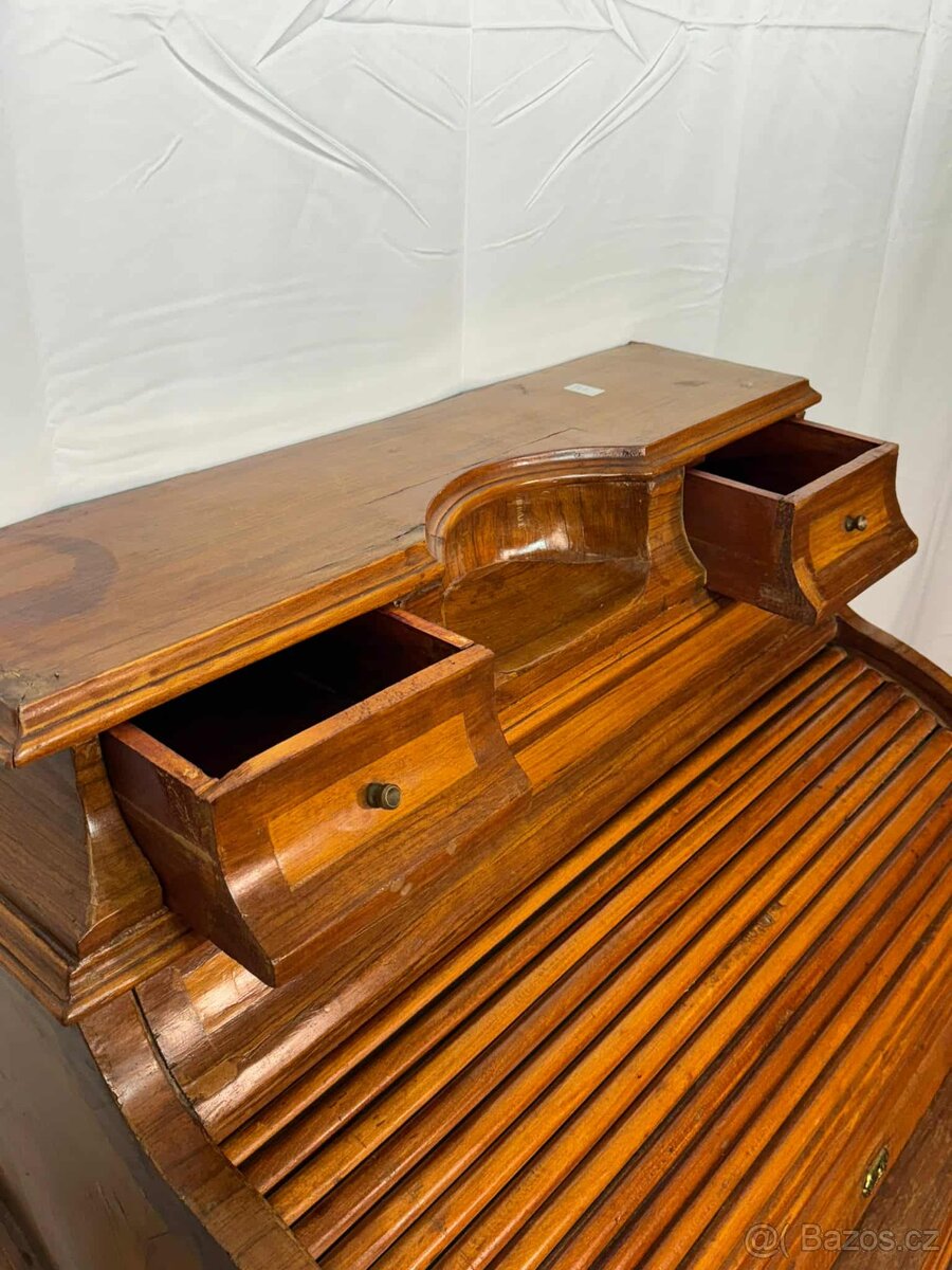 Starožitný sekretář s roletou (133026) - 12
