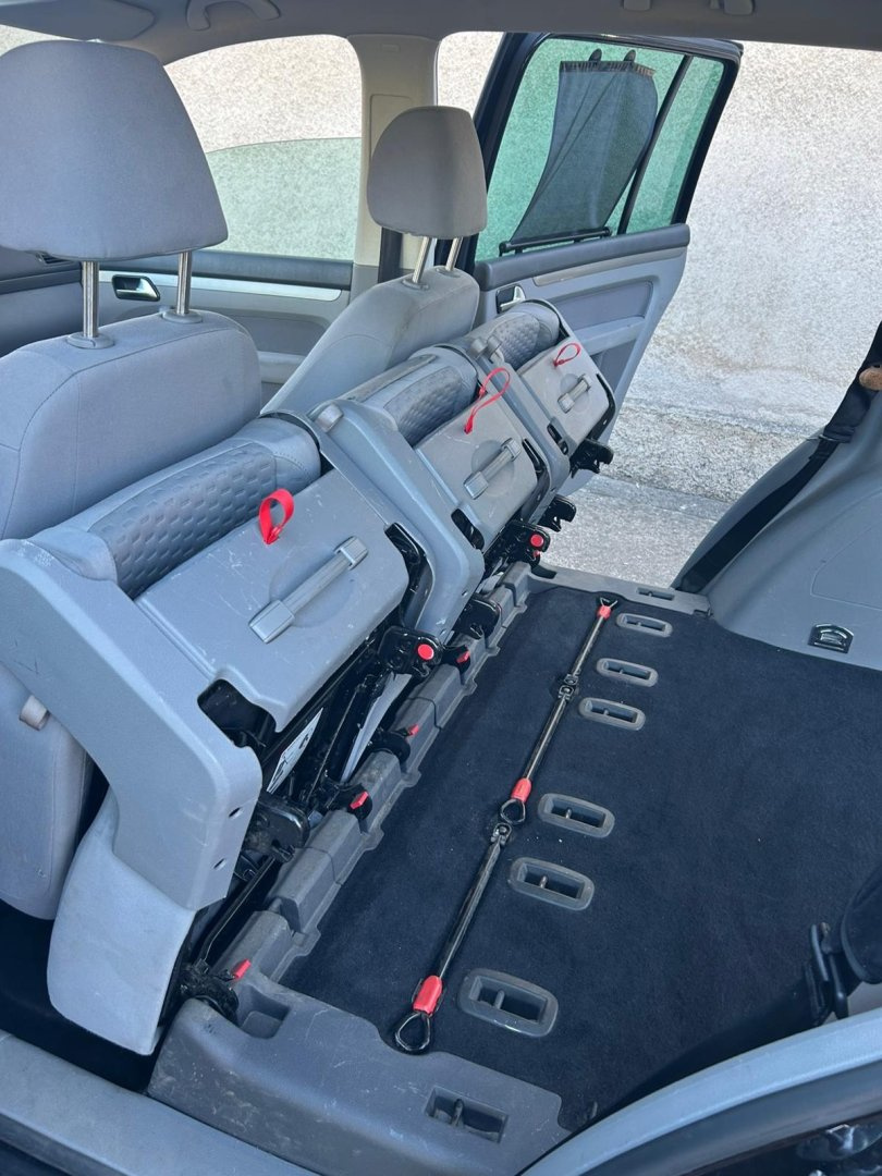 Volkswagen Touran 2.0i 80kW CNG - 12