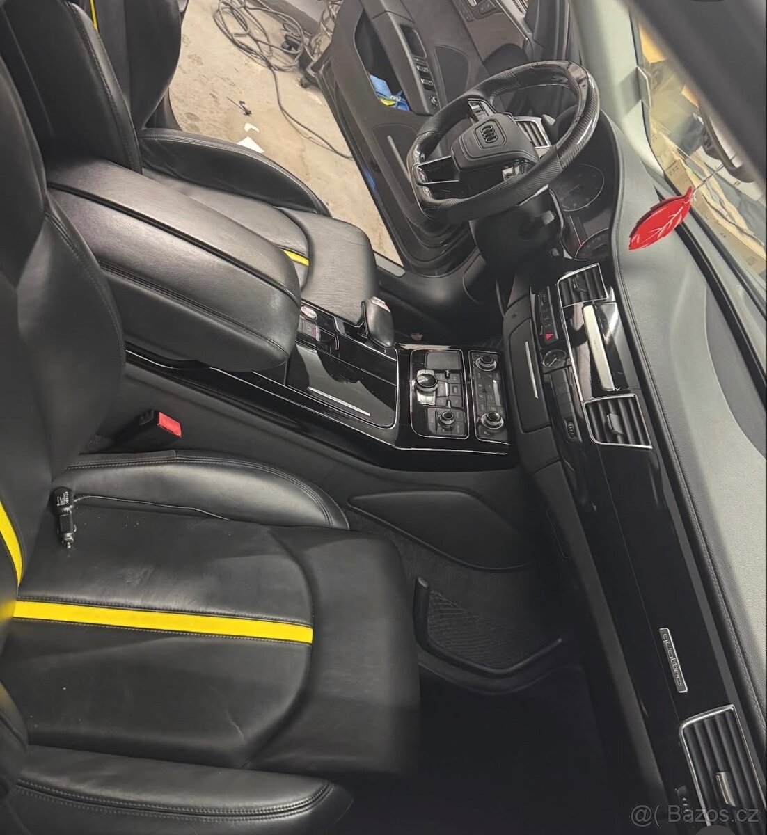 Audi s8 - 12