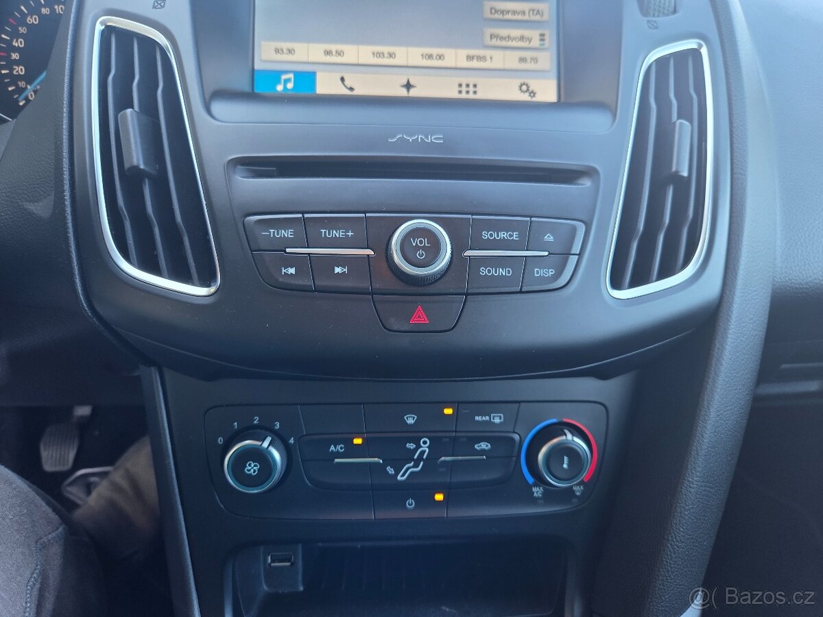 Ford Focus - 12