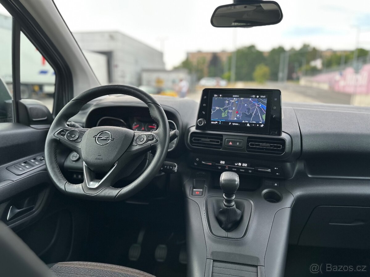 Opel Combo Life - 12