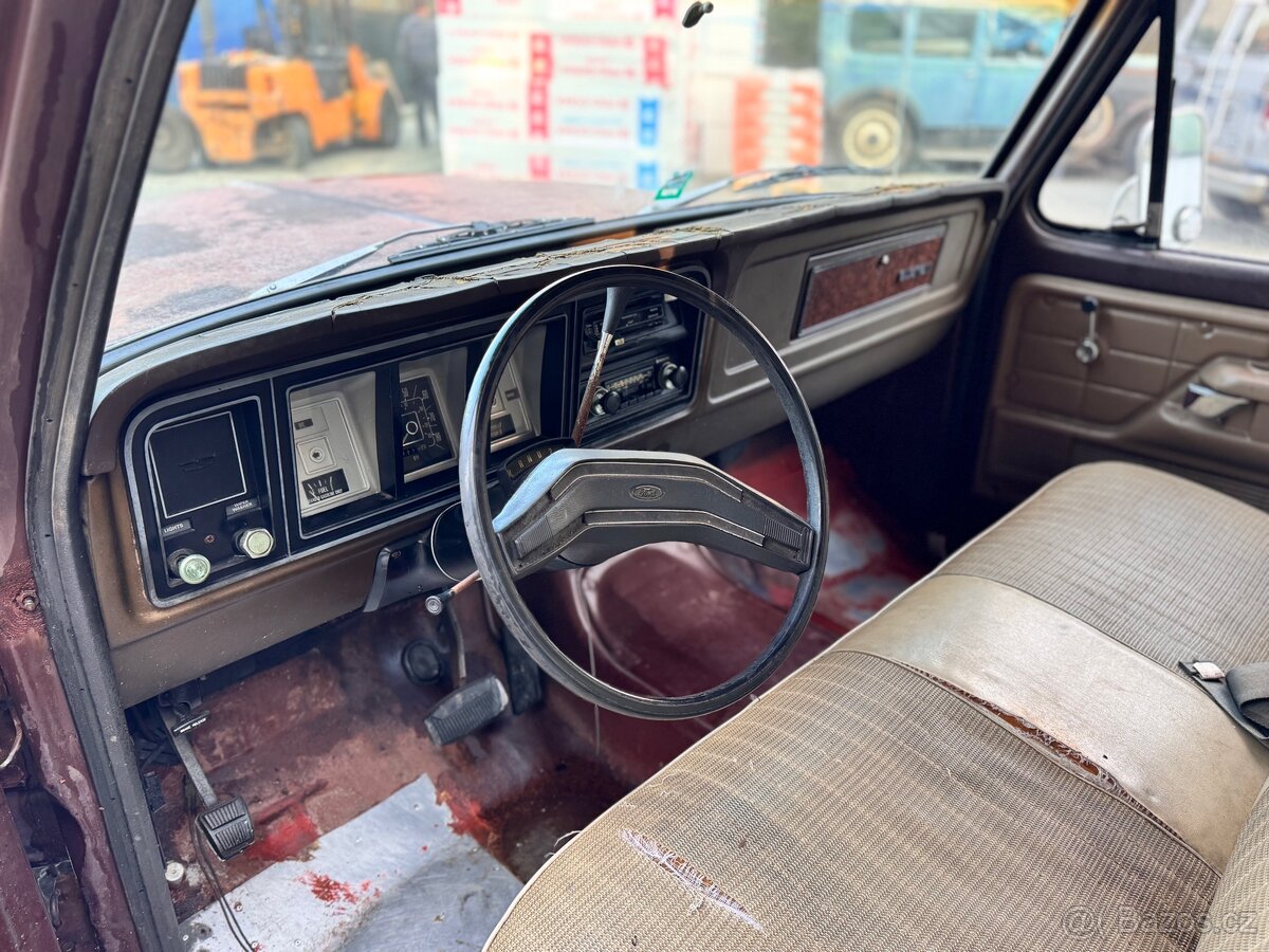 1979 Ford F100 custom V8 automat - 12