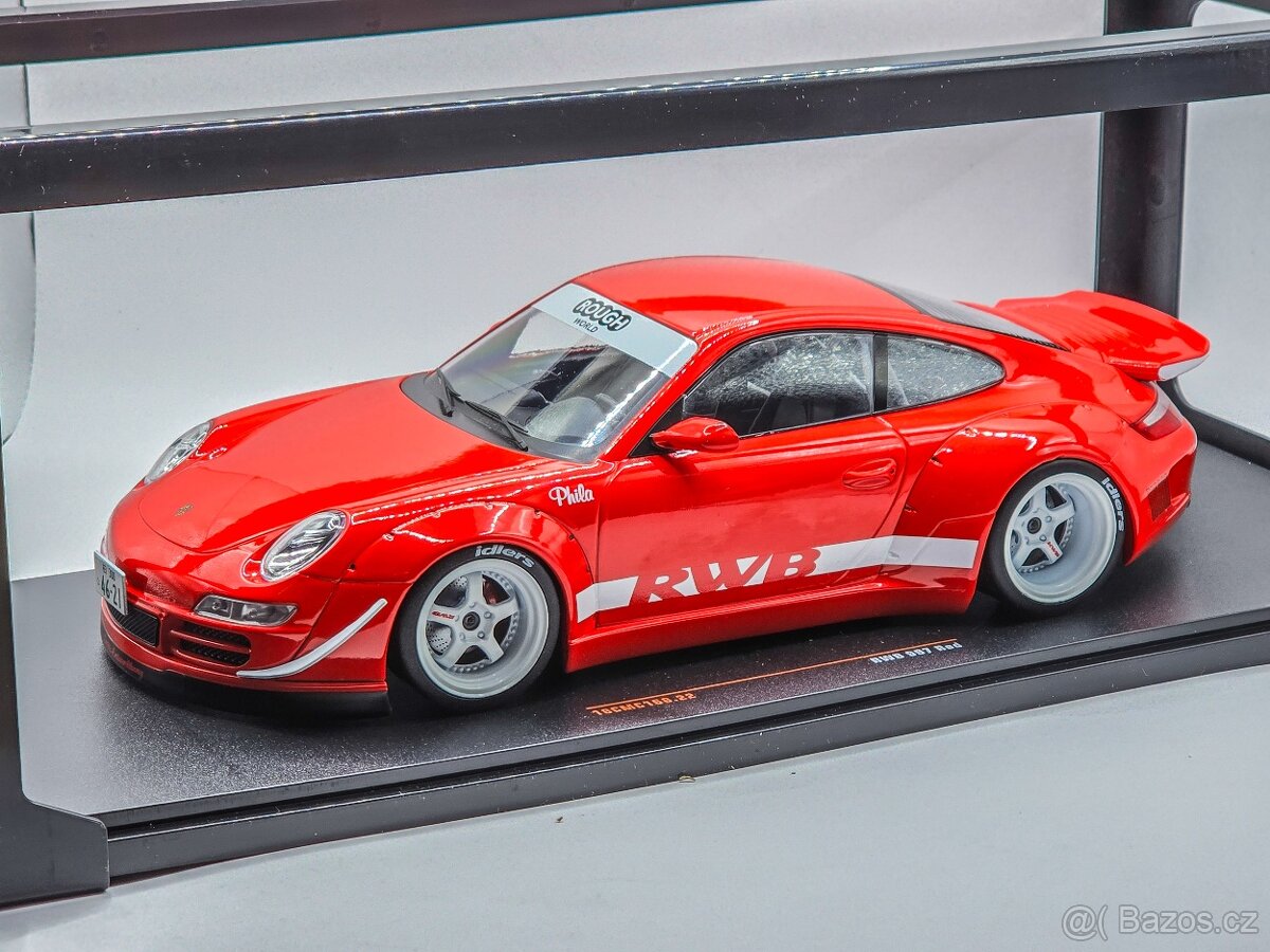 Modely 1:18 Ixo / Solido / MCG - 12