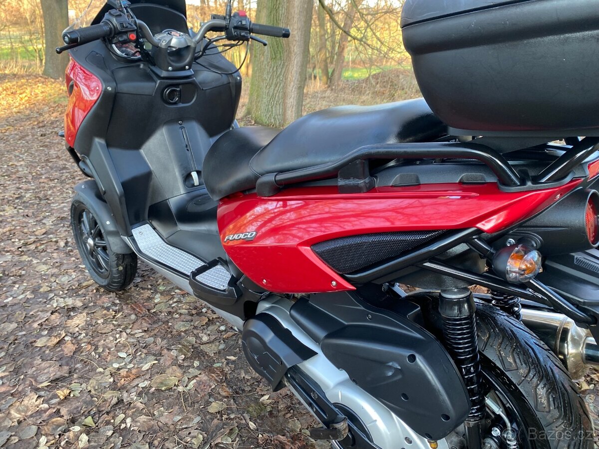 Gilera fuoco 500 - 12