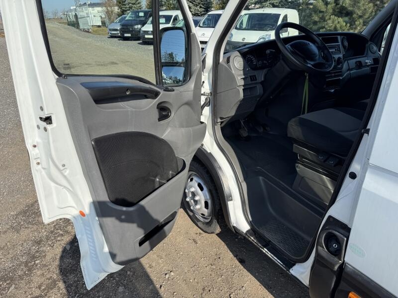 Prodám Iveco Daily 3.0HPT,35C15,dvoumont.,klima - 12