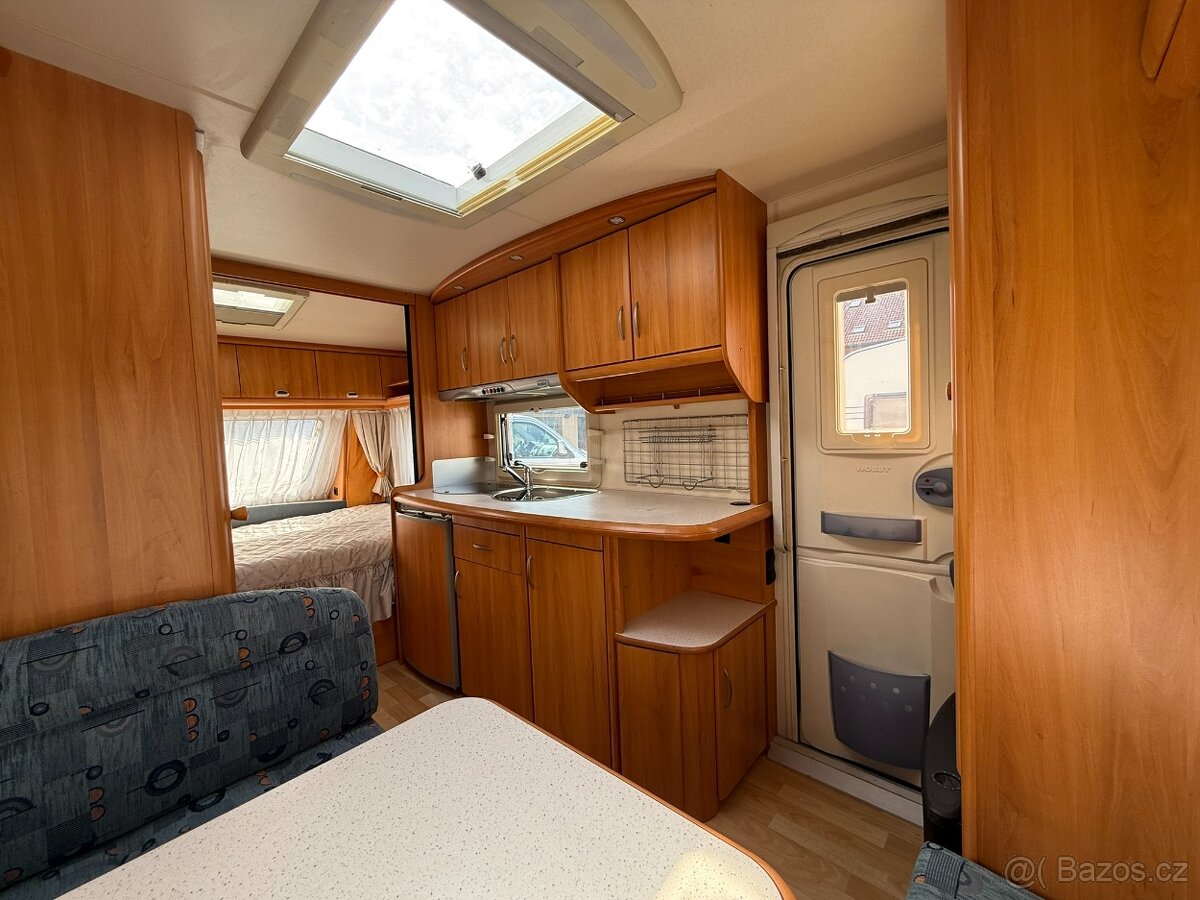 HOBBY DE LUXE 440 SF-STAN-BOJLER-1. MAJITEL - 12