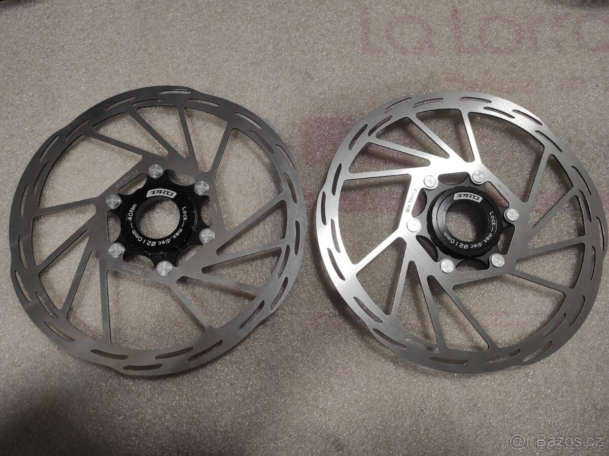 Brzdové kotoučů uchycení 6 děr a centralok.1 - 12