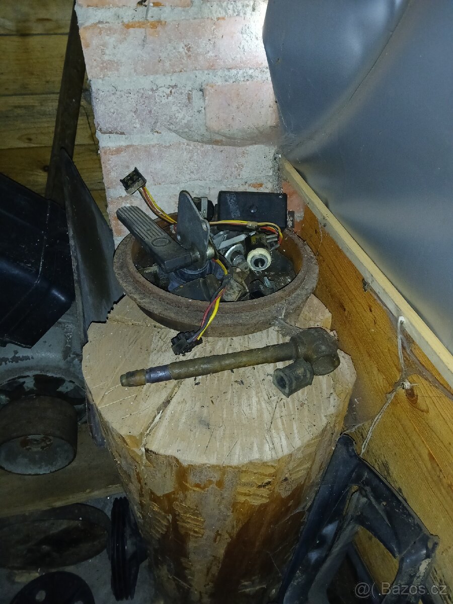 Díly Škoda 120 - 12