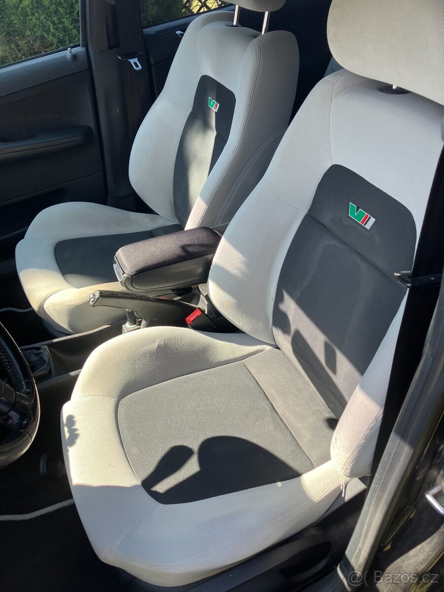 Škoda Fabia RS - 12