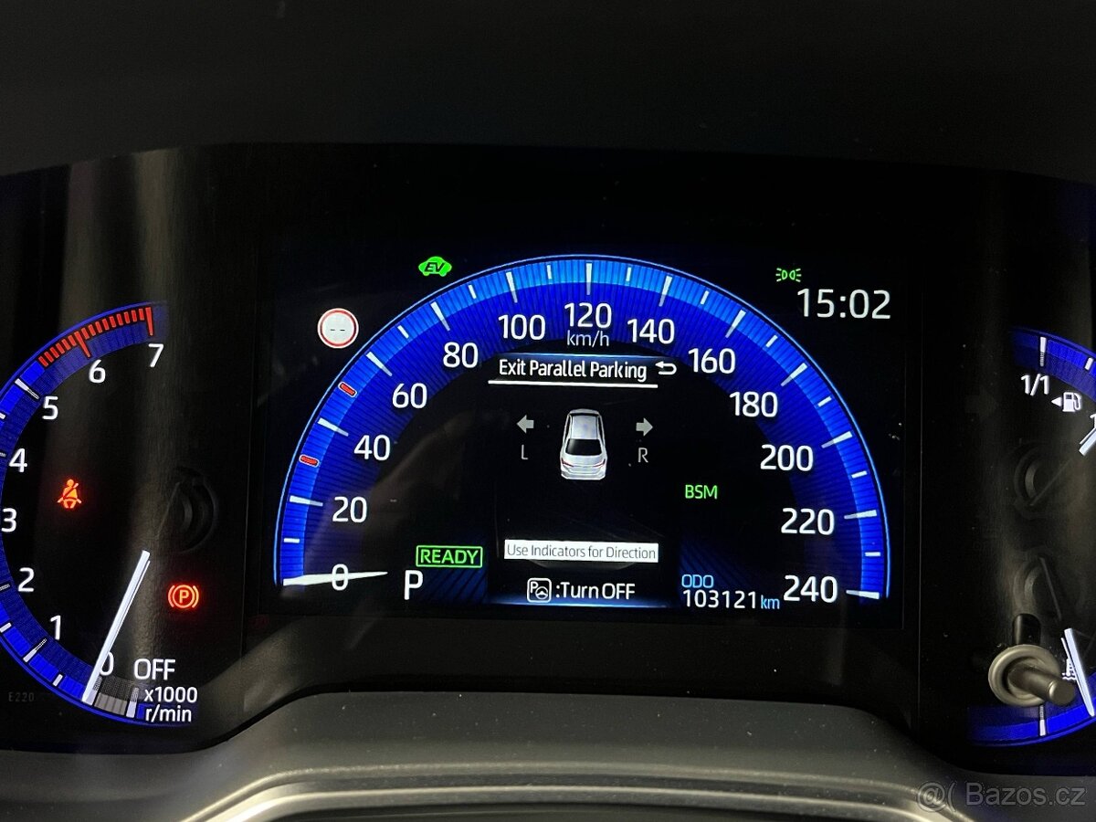 Toyota Corolla 1.8i Hybrid, r. 2020, 103t.km, výbava, servis - 12