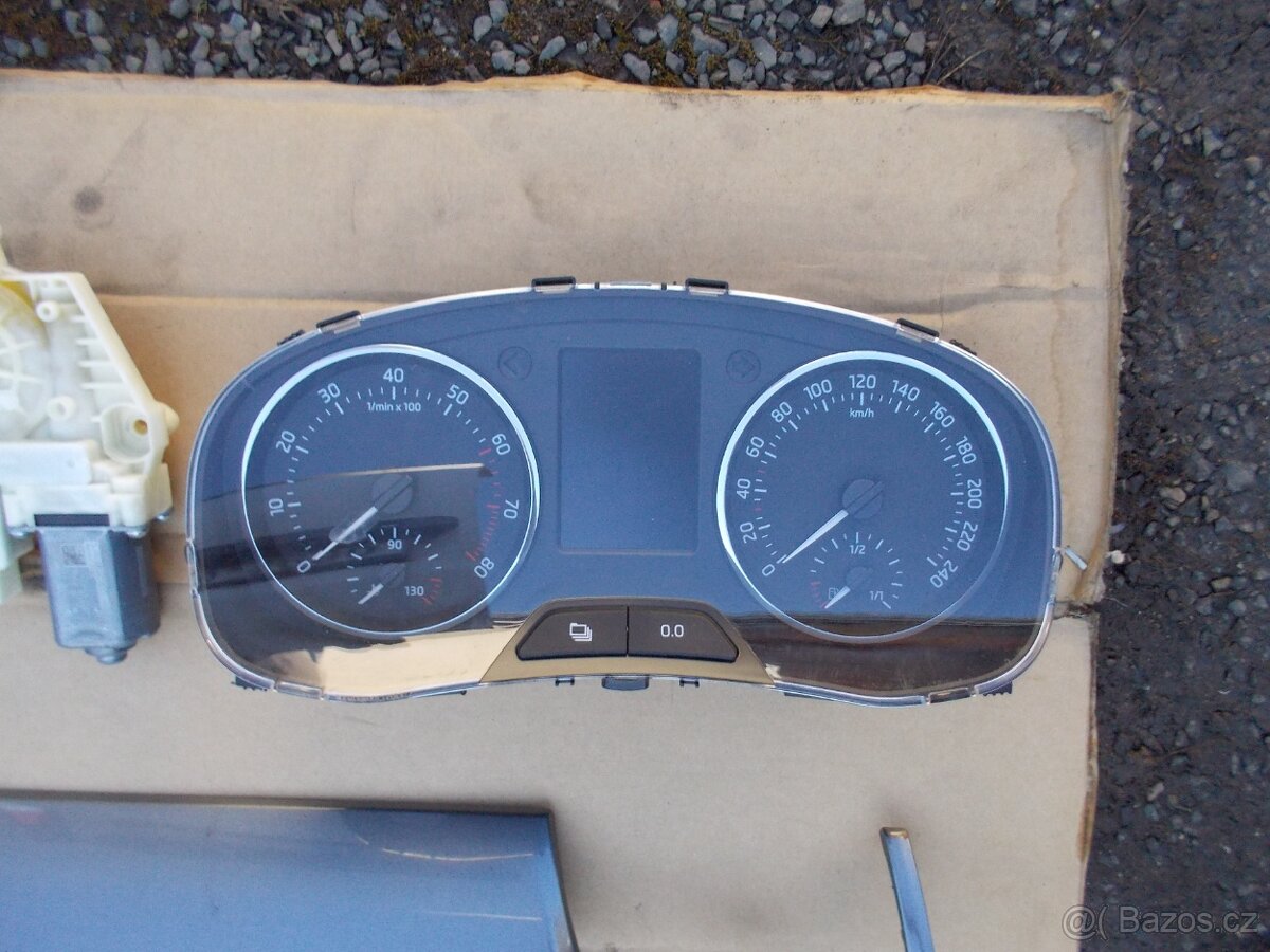 Díly Rapid 1.2TSI 77kw - č.1 - 12