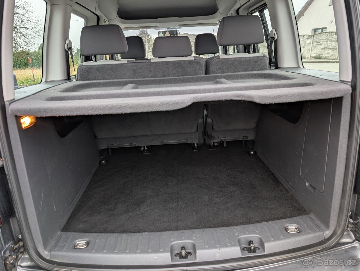 VW CADDY 1.6TDi 75kW 2012 TAŽNÉ ZAŘÍZENÍ, SERVISNÍ HISTORIE - 12