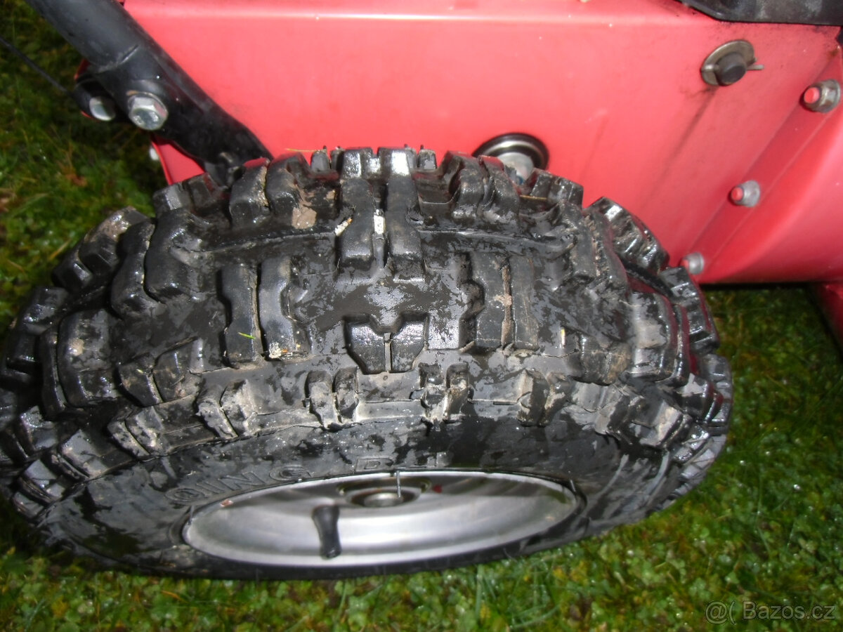 Sněhová fréza VEGA 551. - 12