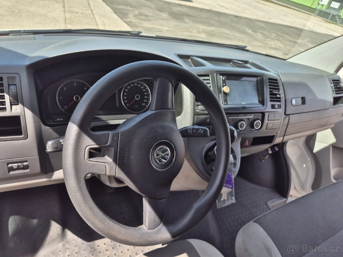 Volkswagen Transporter 7J0 - 12