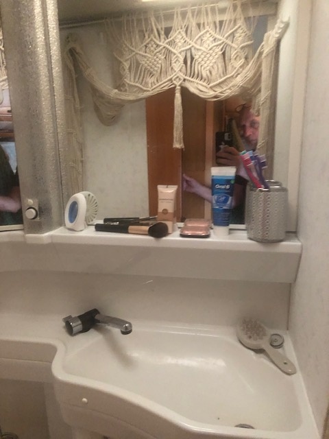 Prodám karavan ERIBA NOVA 491- SOBÉSTAČNÝ - 12