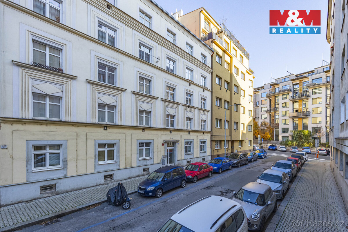 Prodej bytu 2+kk, 49 m², Praha, ul. Andrštova - 12