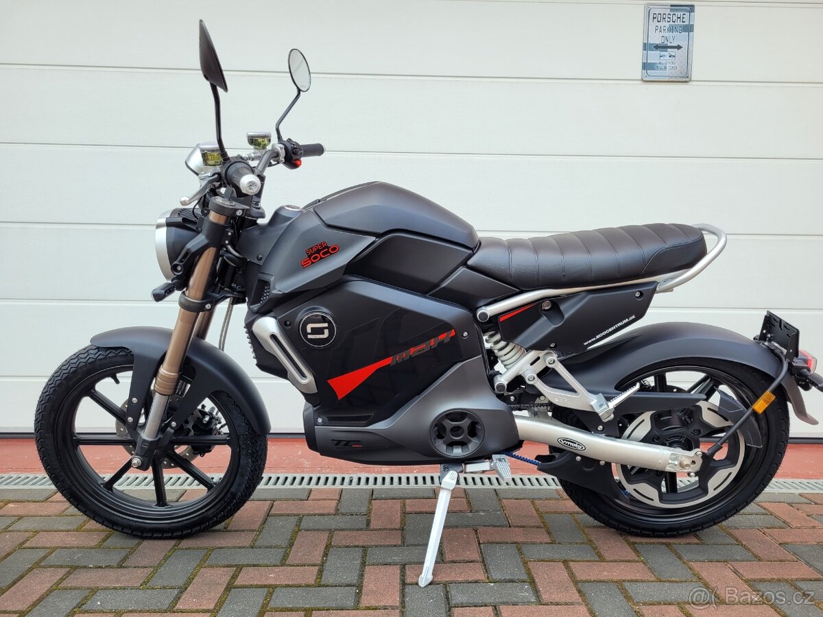 Elektrický motocykl Super Soco TC max - 110 km/h - 12