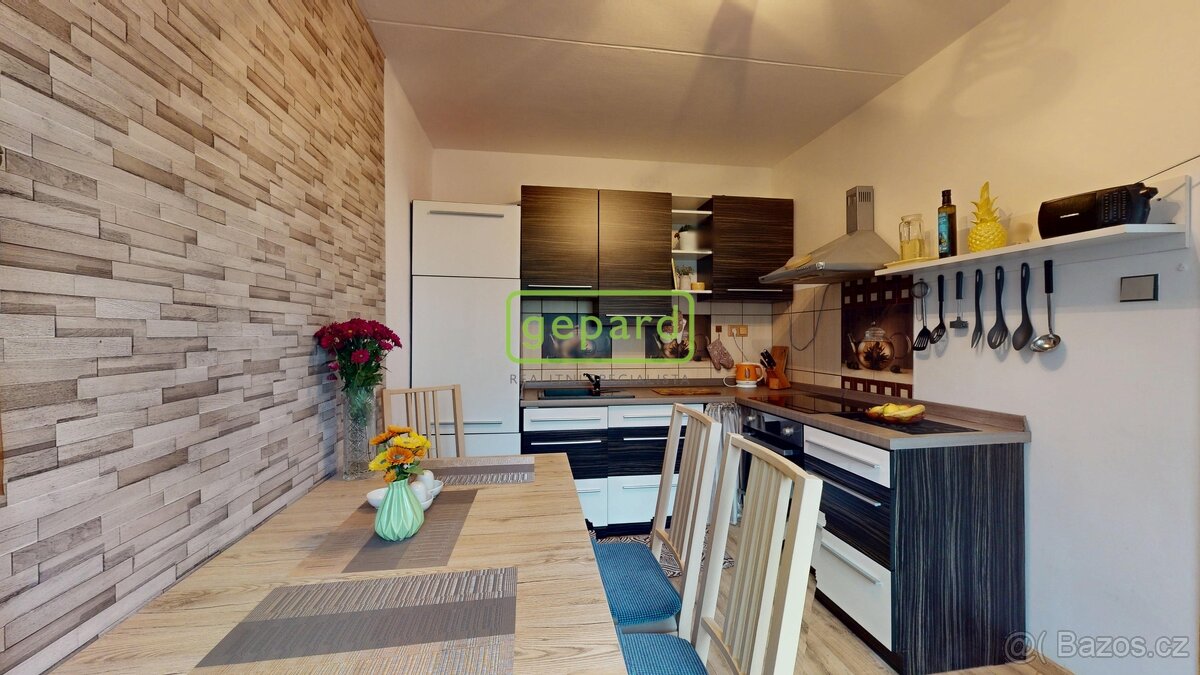 Byt 2+1, Hlávkova 1379, Teplice - Trnovany - 12