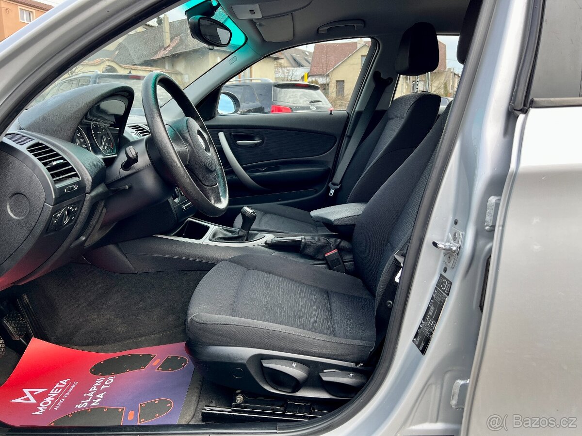 BMW 116i 90 kW Klima,Vyhřevy,Servis - 12