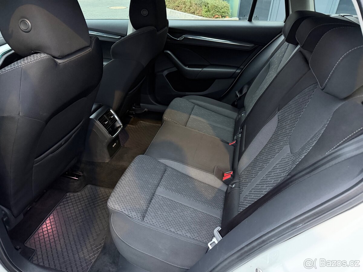 Škoda Octavia 2.0 TDi / STYLE / 2020 / kombi / DPH - 12