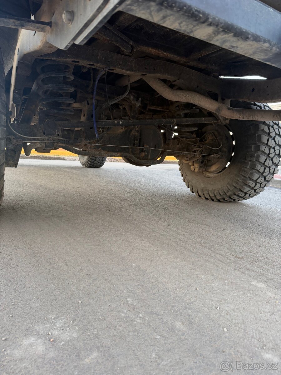 Toyota Land Cruiser 80 - 12