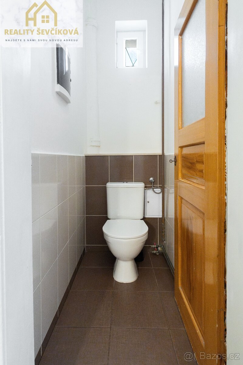 Prodej bytu 2+1, 69 m² – Hradec Králové, ul. Pospíšilova - 12