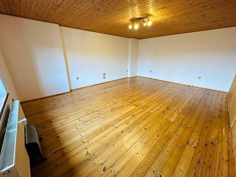 Pronajmu byt 2+kk, 60 m2 - KNĚŽNICE 5 km od Jičína - 12