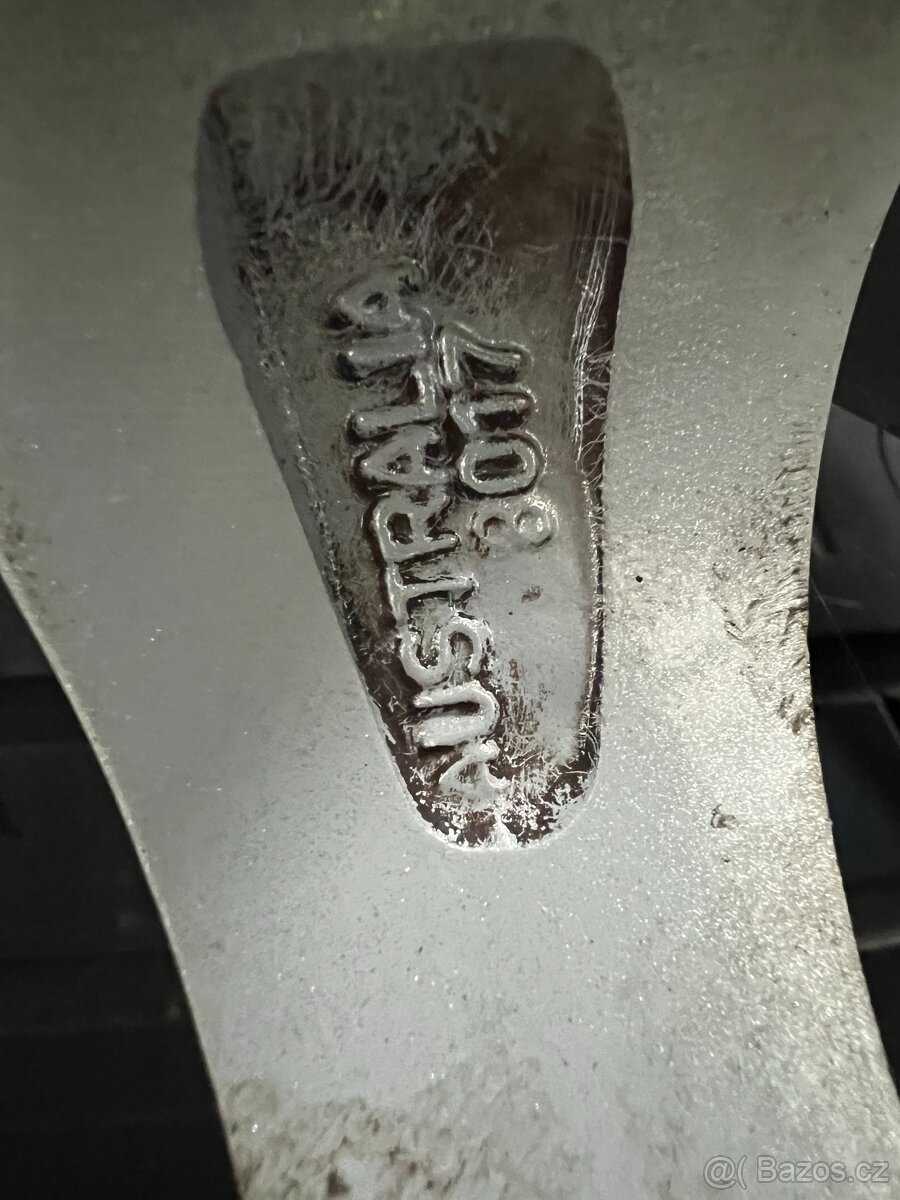 Volkswagen 5x112 ET 35 8Jx17H2 - 12