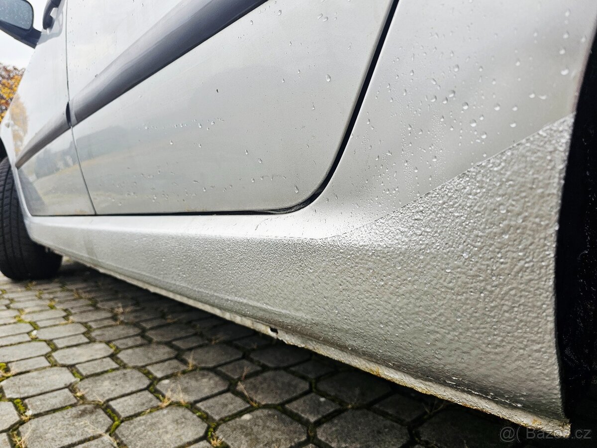 PEUGEOT 307 BREAK 1.4 HDI / TAŽNÉ / NOSIČ / NOVÁ STK/ SERVIS - 12