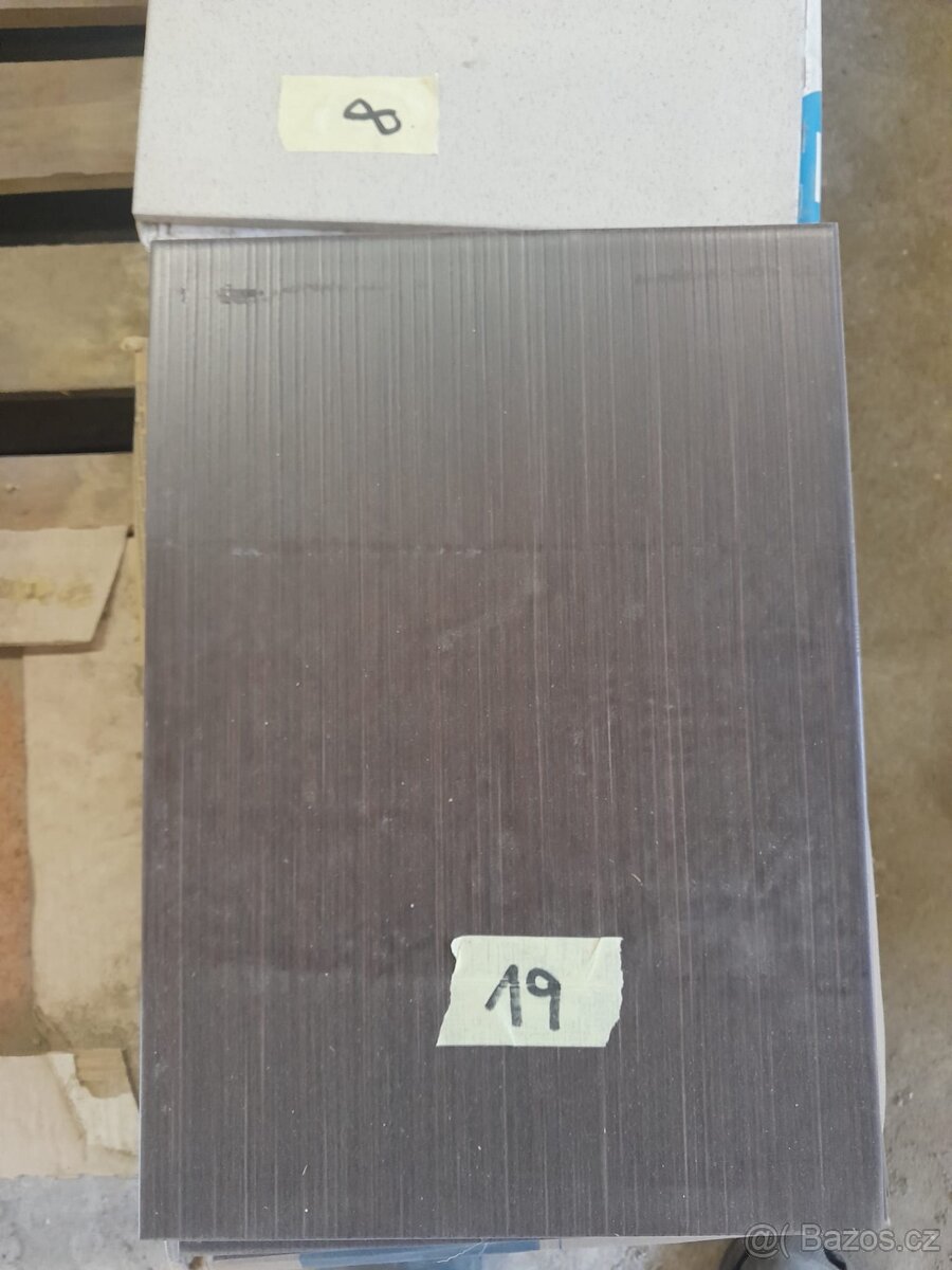 Dlažba a obklady zbytky - 12