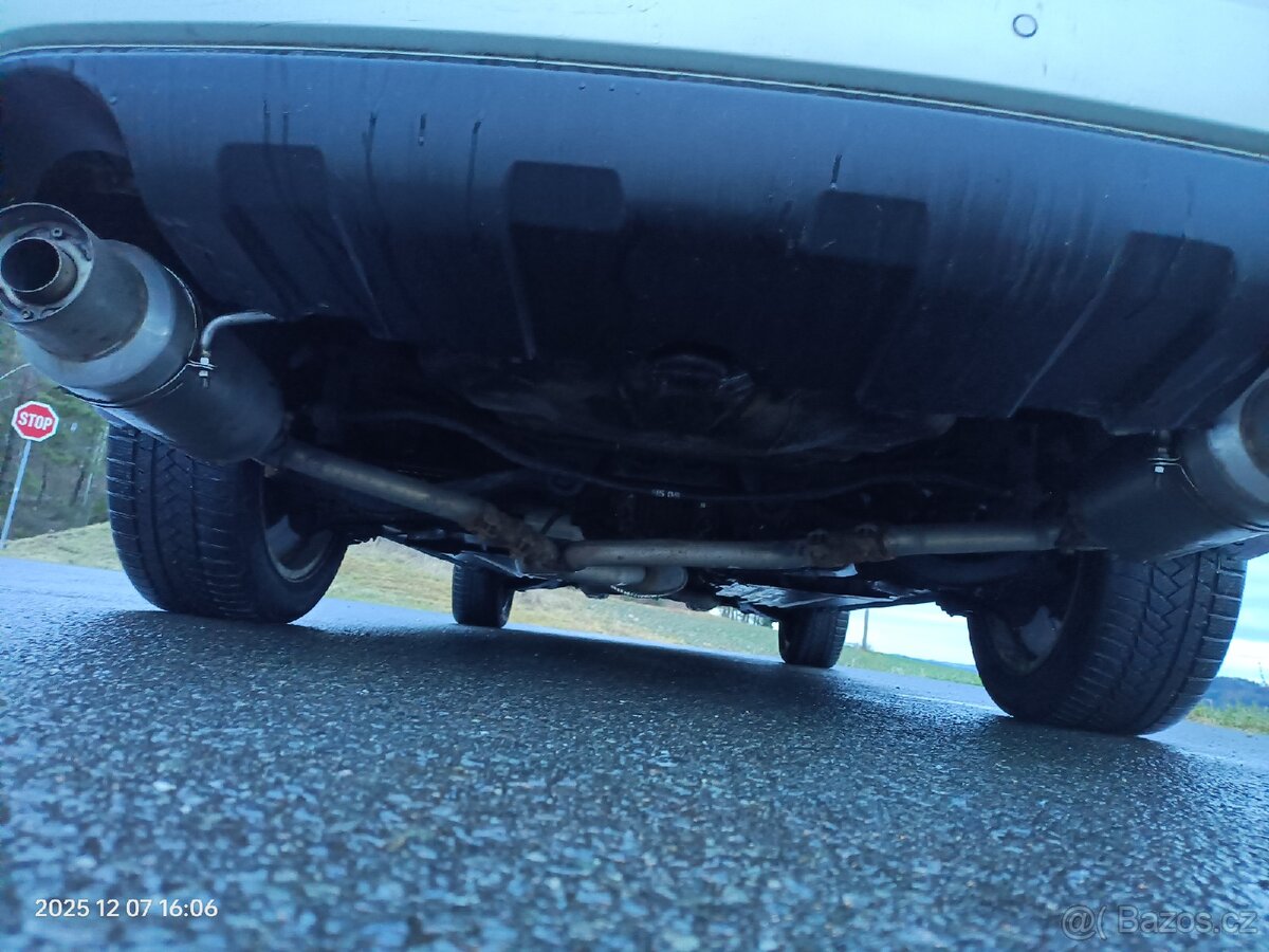 Subaru Outback III 3.0 H6 – 180 kW – nová STK
- 12