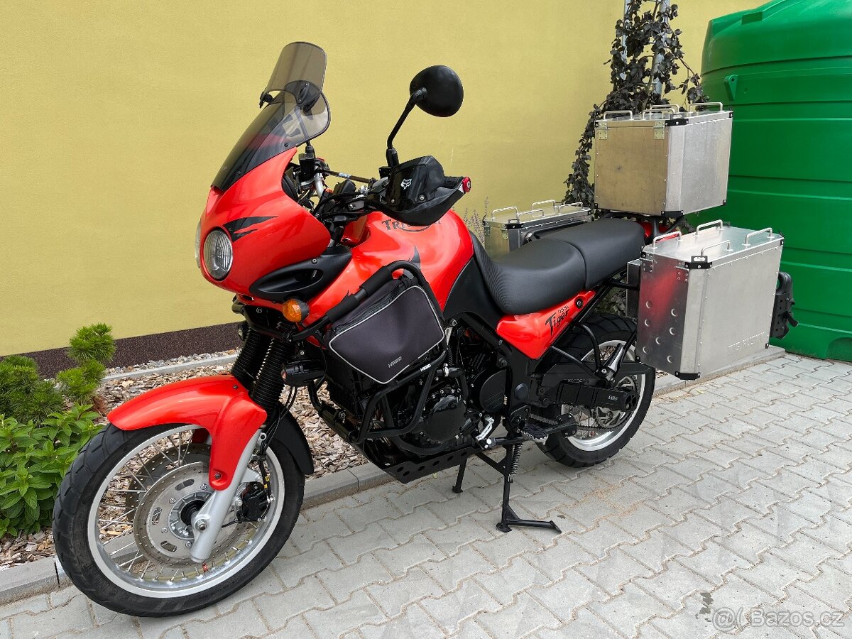 Triumph Tiger 955i - 12