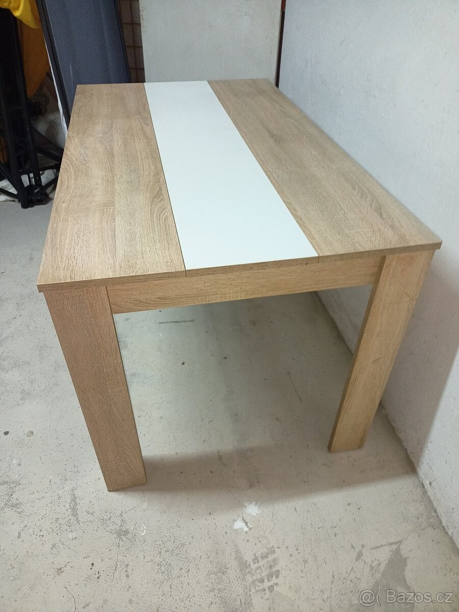 Prodám hezký jídelní stůl Dub Sonoma. - 12