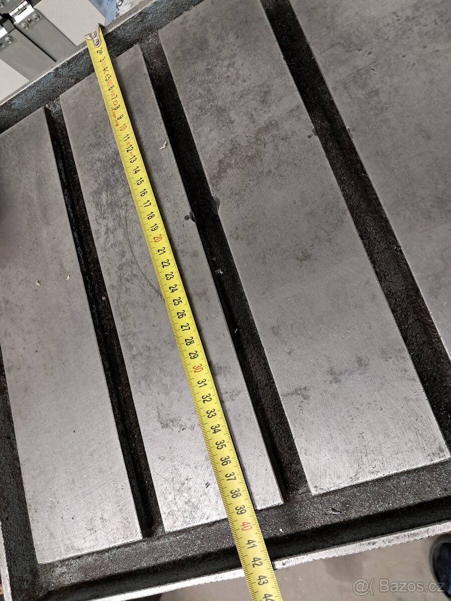 Stojanová vrtačka - 12