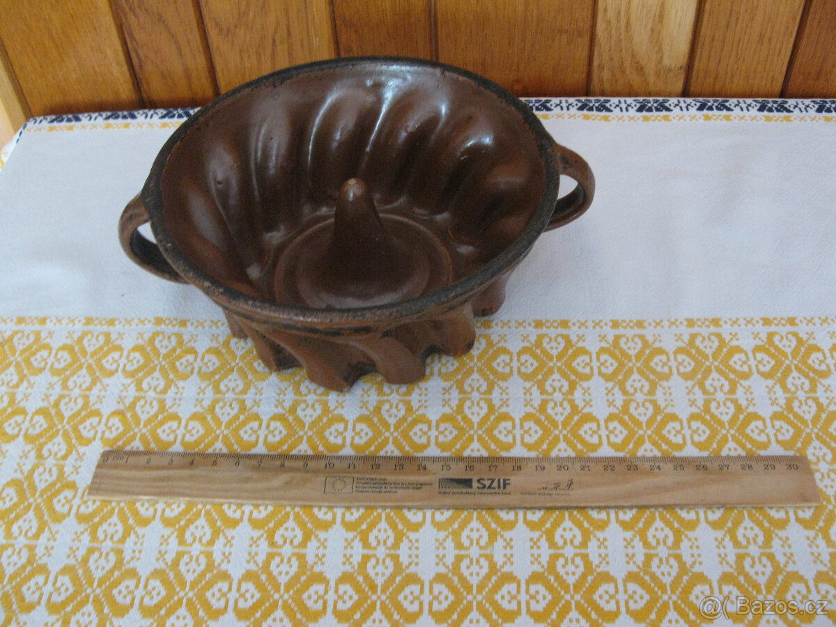 Retro keramika,džbány na pivo, na chalupu,váza modrá,zástěty - 12