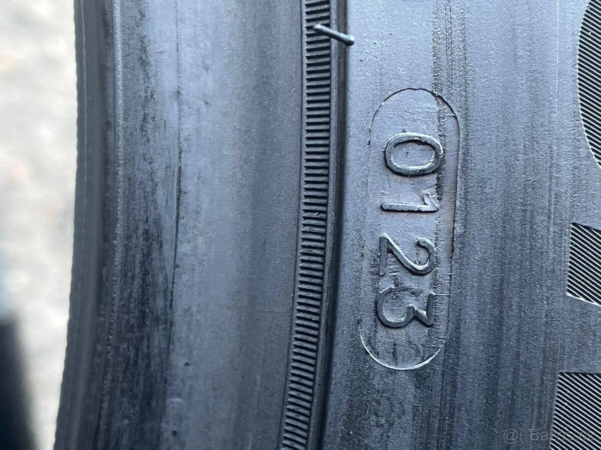 Land Rover Range Rover, kolo 22" - 12